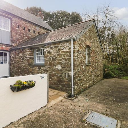 Badger Cottage Mawgan Exterior photo