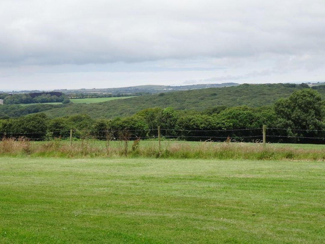 Badger Cottage Mawgan Exterior photo